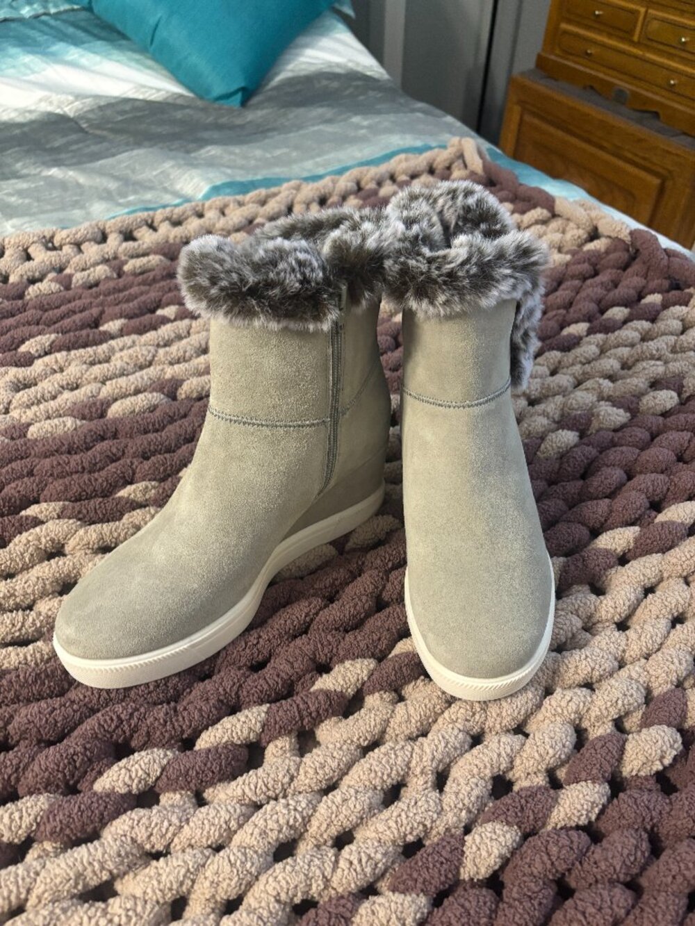 Serra Fur Trim Boots